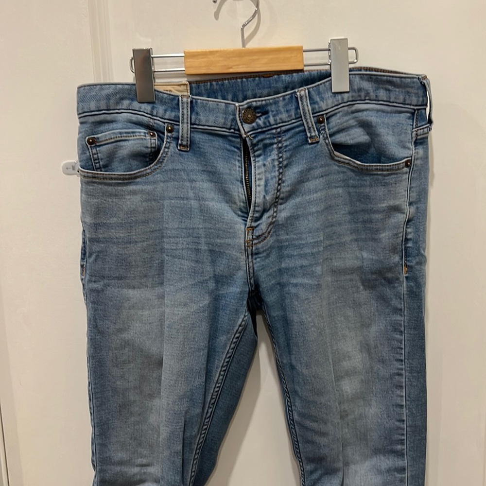 Light wash Hollister Skinny Jeans